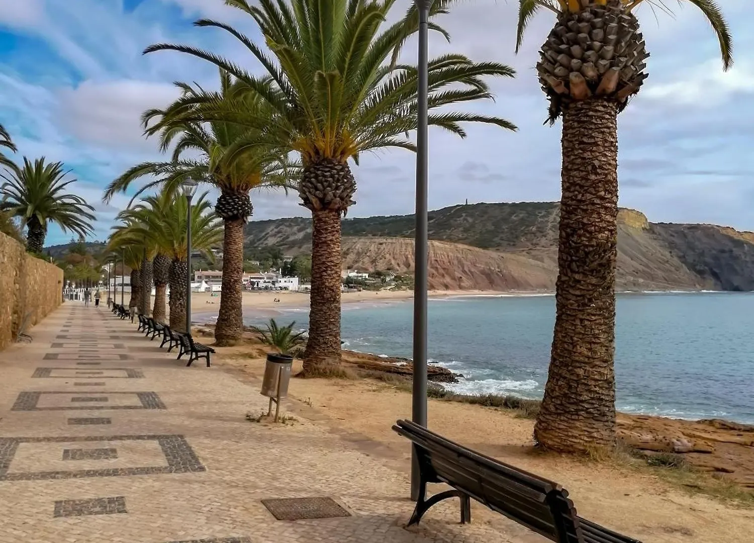 Bright And Central Apartment - Praia Da Luz Portugal