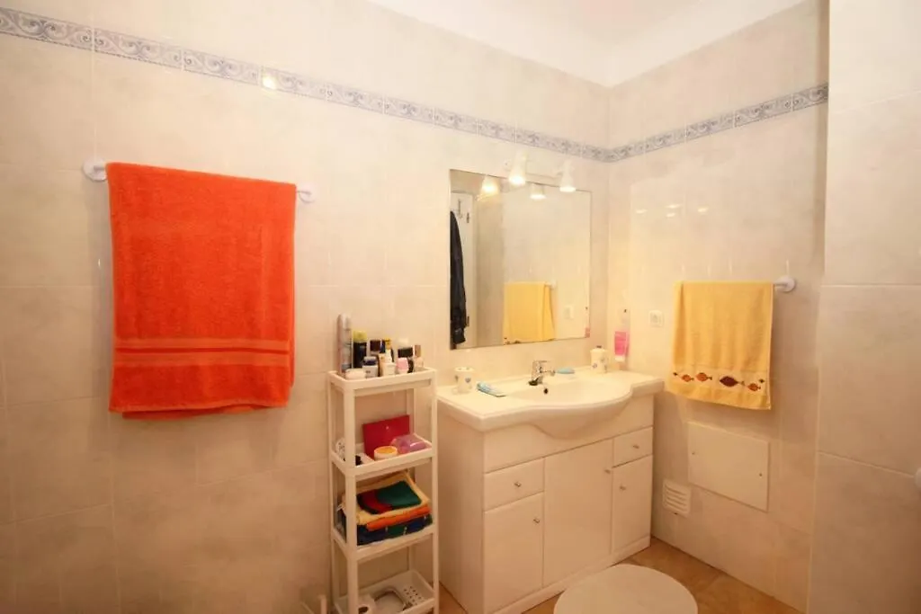 Bright And Central Apartment - Luz